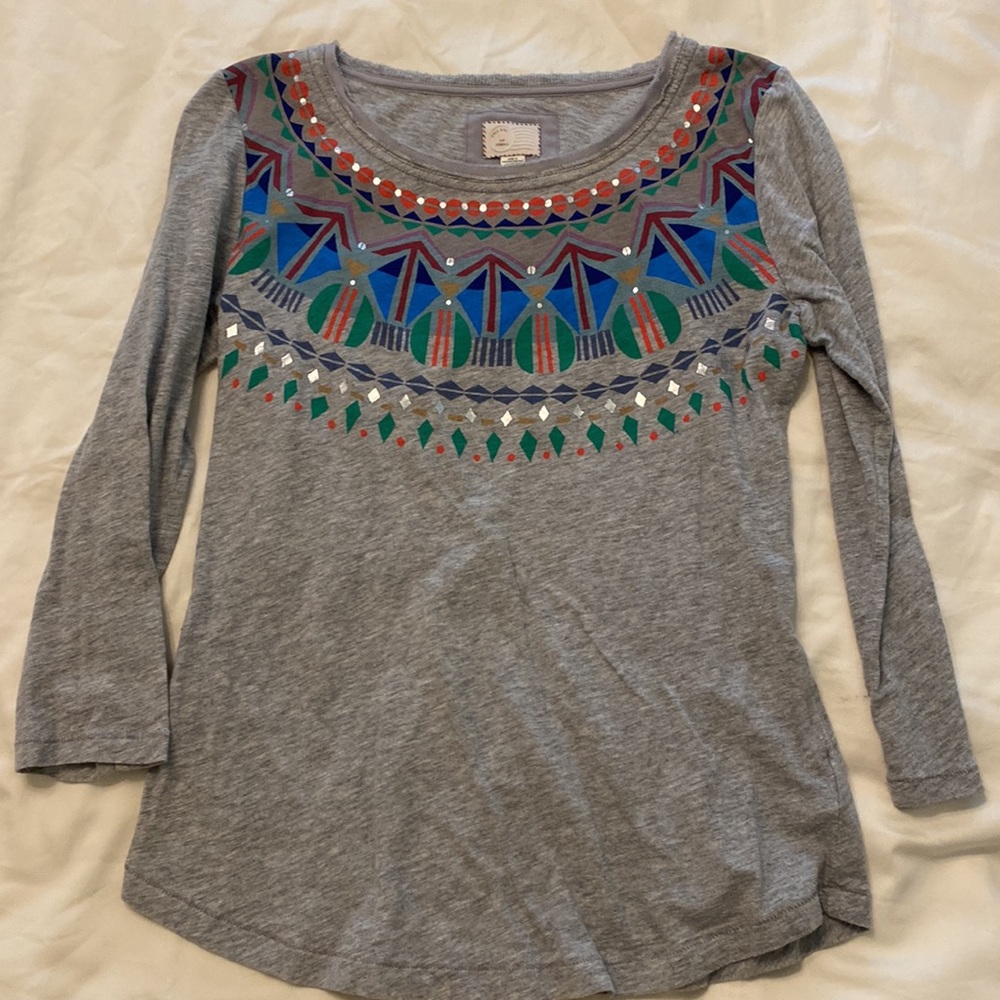 Anthro Postmark Women's XS Tribal Print Tee ~ Gray Scoop Neck Long Sleeve Top